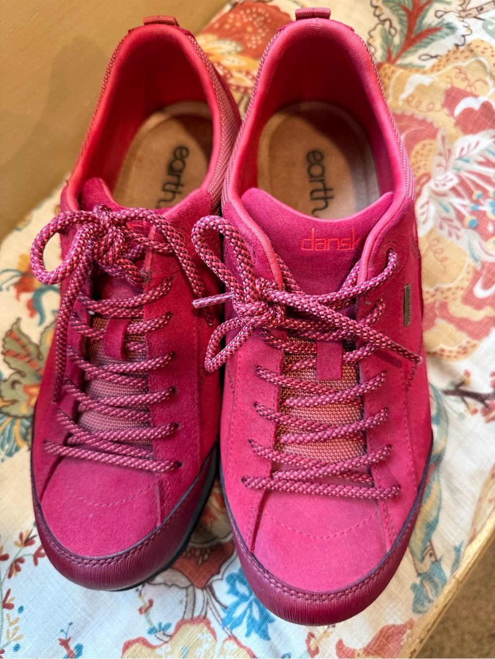 Dansko Earth Women's Suede Lace-Up Sneakers Shoes